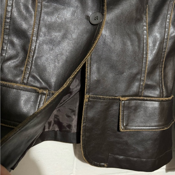 RVT Vintage Faux Vegan Leather Brown Jacket Elbow Patches Women’s Size Small - Picture 4 of 6